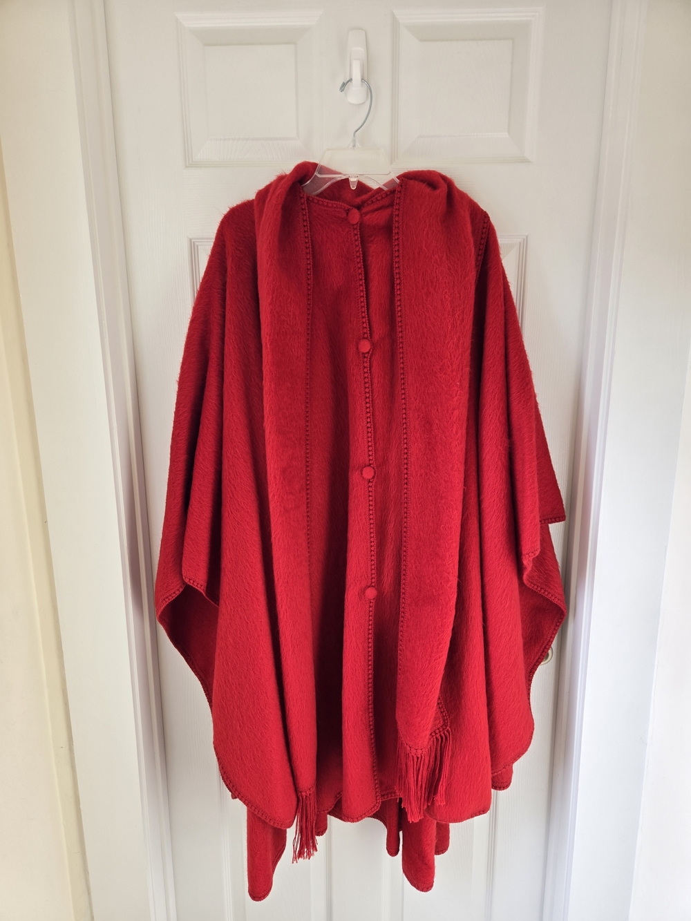 Alpaca Camargo Luxury Vintage Red Cape Button-Front Poncho Coat